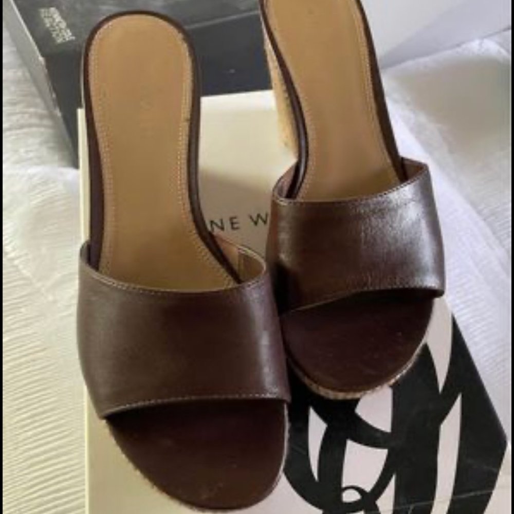 Nine West Sandal Wedges *Brown Leather*